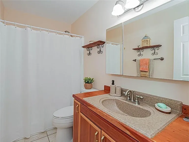 55 Woodland Dr #206 — Photo 17
