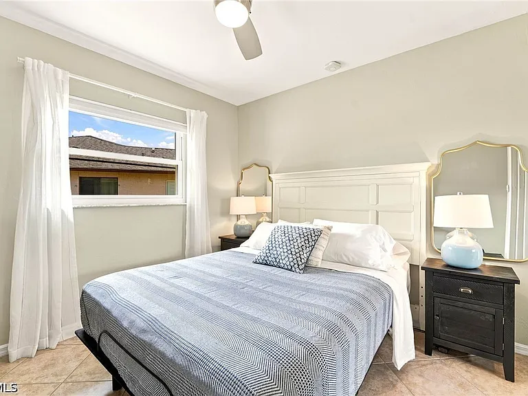 18918 Cypress View Dr — Photo 16
