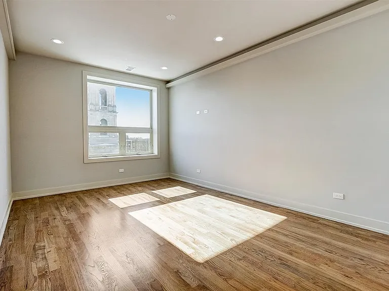 6349 S Woodlawn Ave #2C — Photo 13