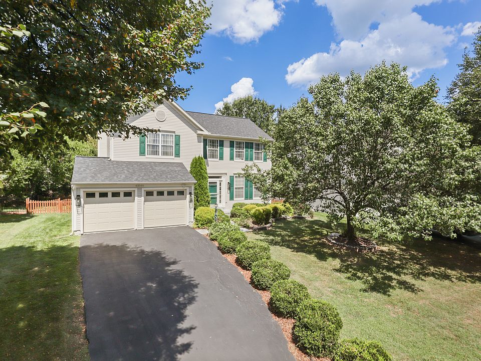 1st image of 43040 Tavernsprings Ct