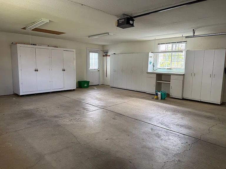 158 Village Dr — Photo 13