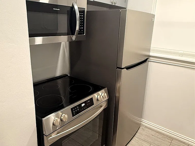 3925 Inwood Rd #1017 — Photo 6