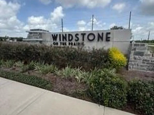 7406 Elm Landing Ln, Richmond, TX 77469