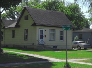 930 3rd Ave, Brookings, SD 57006