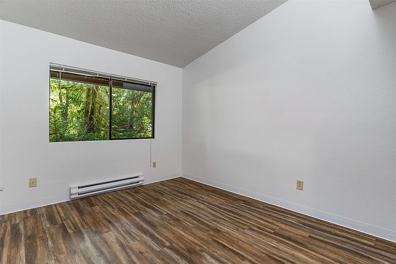 2nd image of 4307 Quail Run Loop SE #A&B