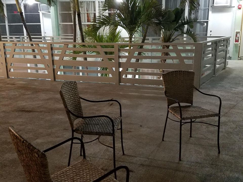 1st image of 1446 Ocean Dr APT 3