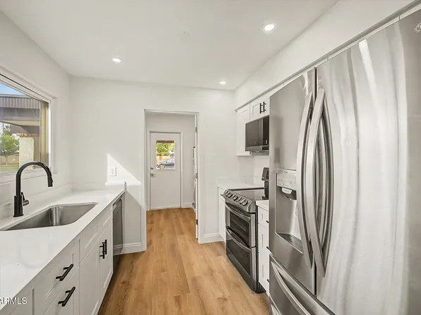 1949 E DEL SUR Drive, Tempe, AZ 85283