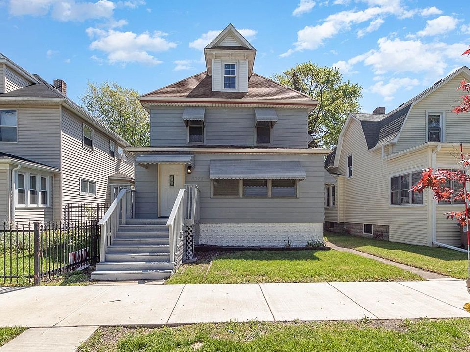 1st image of 4323 Magoun Ave