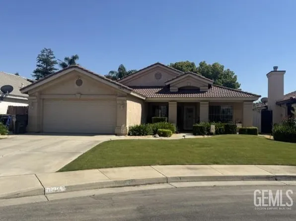10419 Crandon Park Dr, Bakersfield, CA 93312