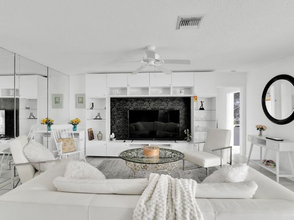 450 French Royale Cir