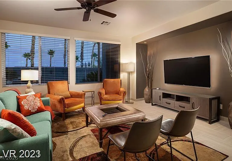 7768 Osage Canyon St — Photo 3