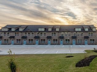 1000 Henry Place Blvd UNIT 805, Clarksville, TN 37042