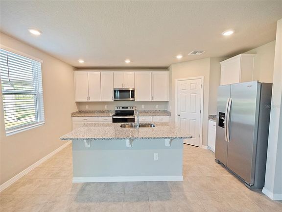 4th image of 548 Sun Warbler Way