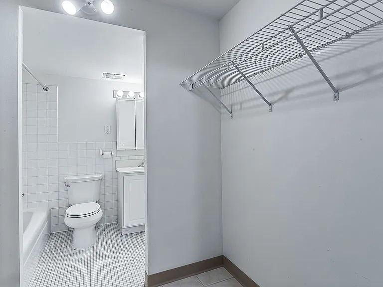 1414 S 3rd St — Photo 59
