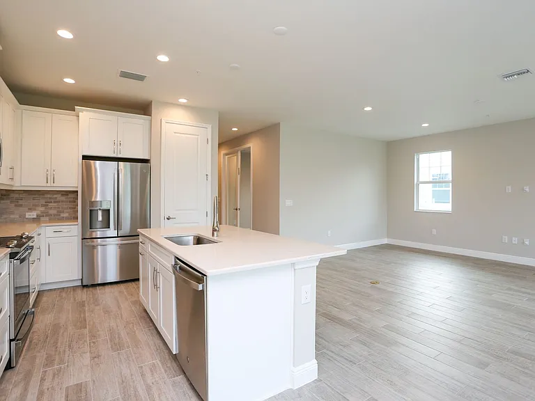 2626 Seychelles Cir #1405 — Photo 12