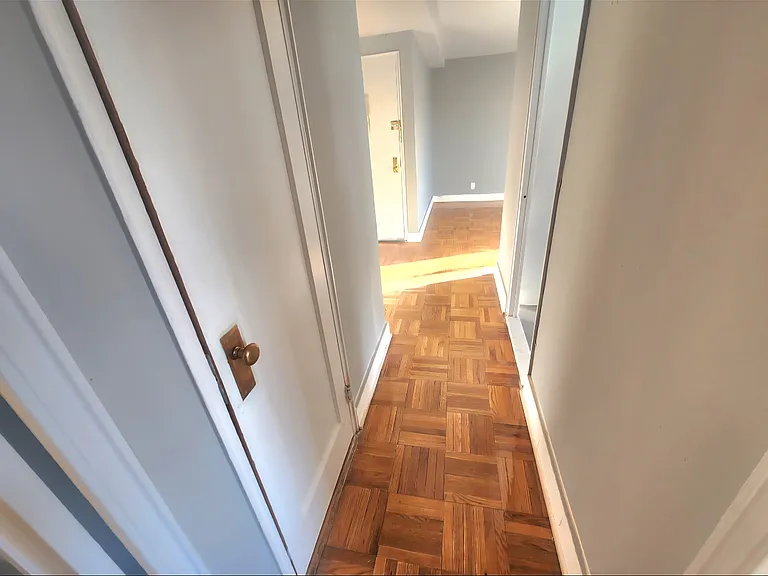 64-20 192nd St #C — Photo 6