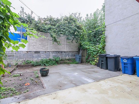 5th image of 66 Pulaski St #3A