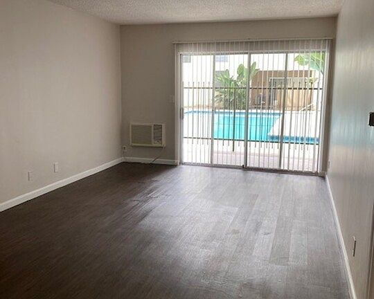 5th image of 6230 Reseda Blvd APT 104
