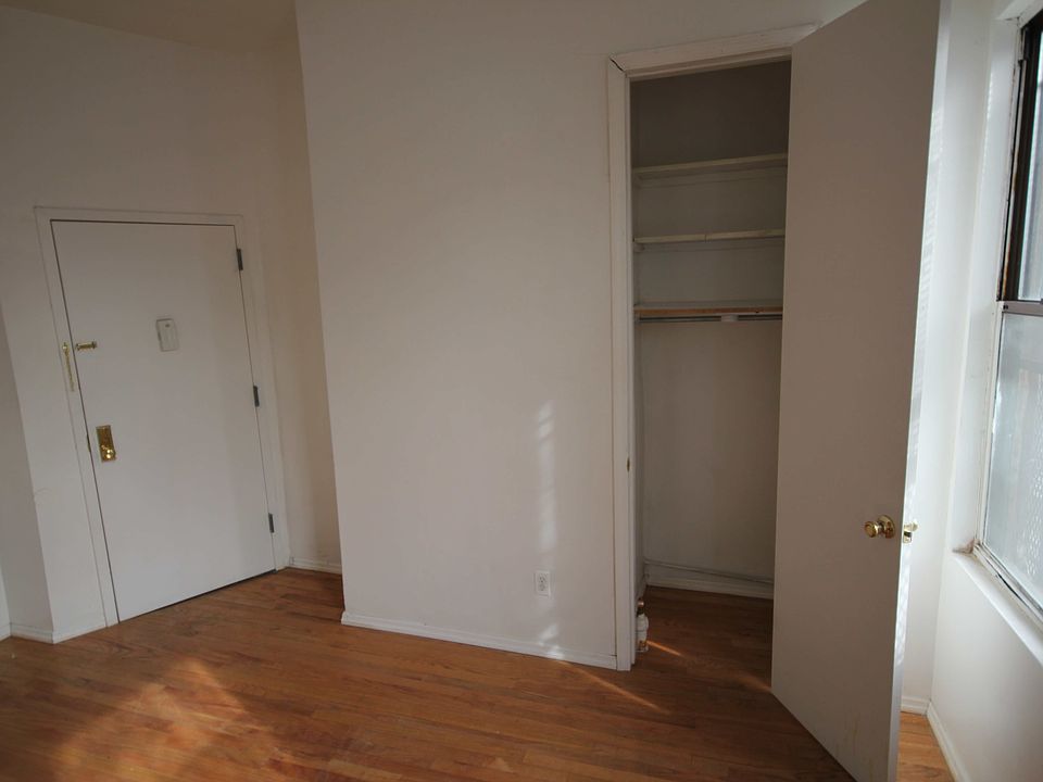 2nd image of 228 Boerum St APT 3R