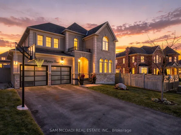 24 Perfection Ct, Brampton, ON L6X 0Z2