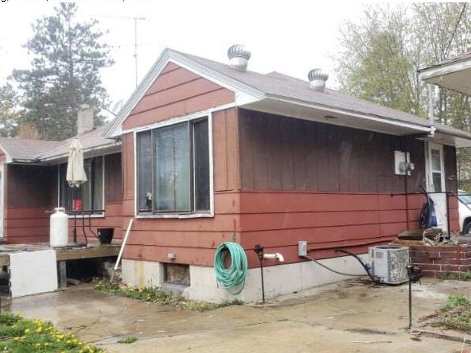 2nd image of 23358 Acorn St