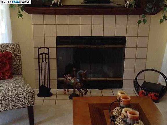 4th image of 699 Dartmore Ln APT 272