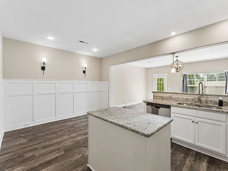 4113 Suntropic Ln — Photo 5