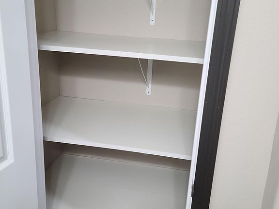 4th image of 303 Tigerway Pl #101
