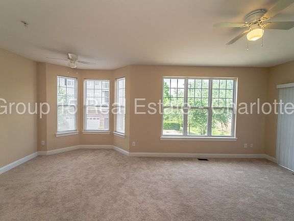 4th image of 6205 Creek Park Dr