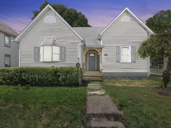 233 Draper St, Washington Court House, OH 43160
