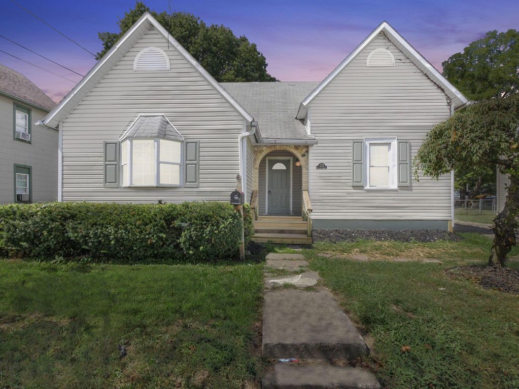 Real estate listing image