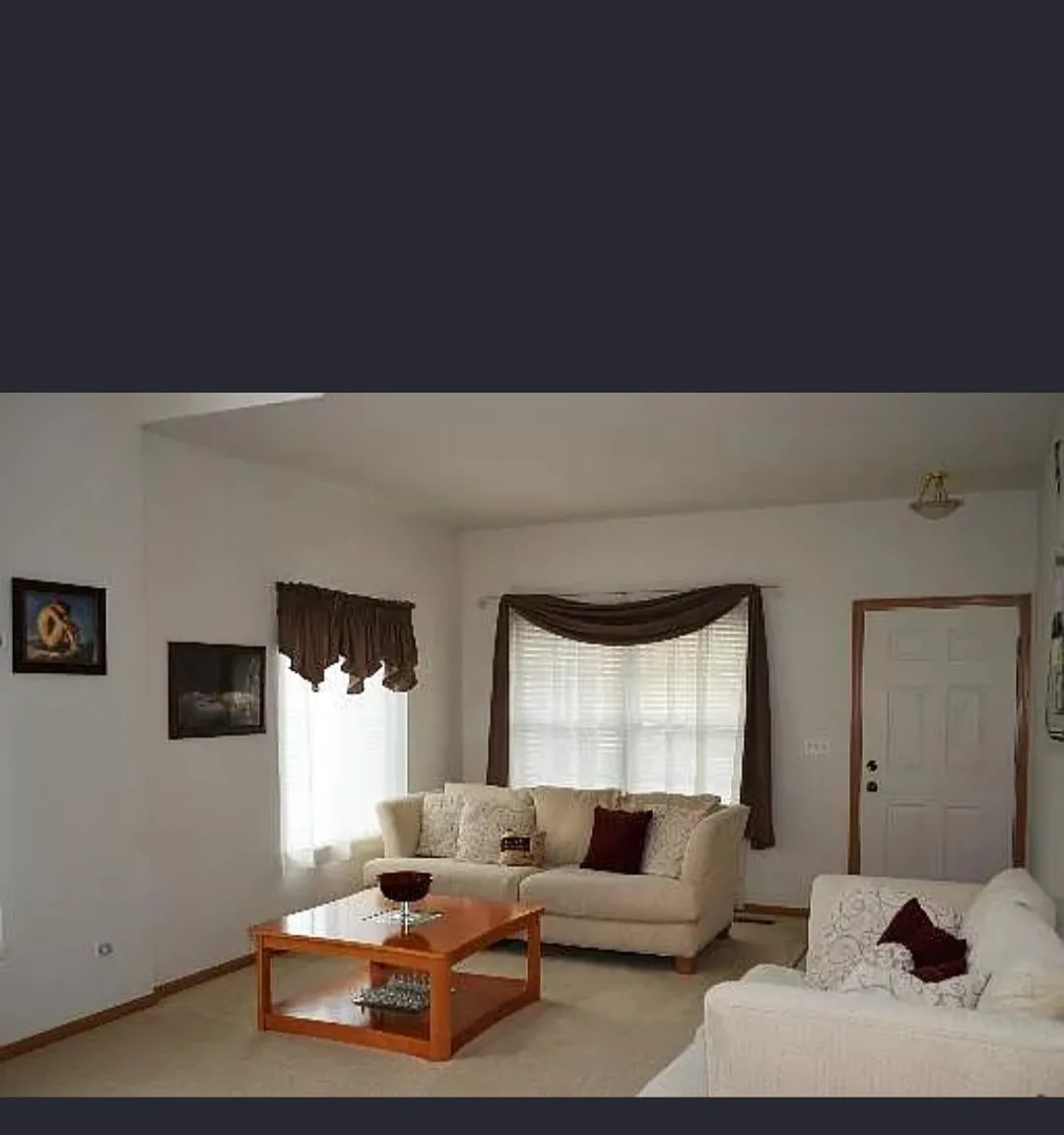 3 bed, 1668 sqft, $3,200 — Photo 3