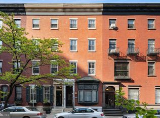 1813 Spruce St #4R, Philadelphia, PA 19103