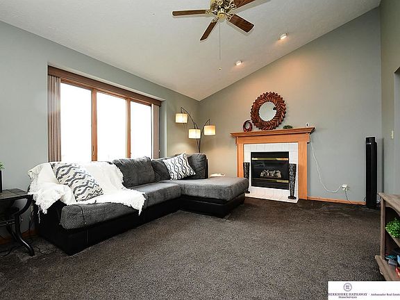 2nd image of 7524 Brummond Dr