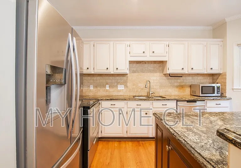807 Greenleaf Ave #1 — Photo 11