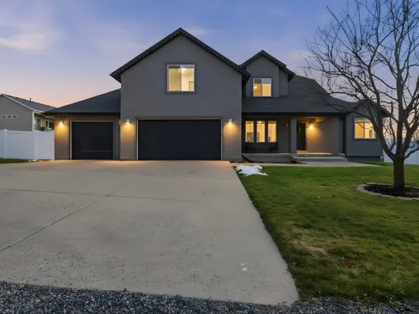 74 E 800 S, Richmond, UT 84333