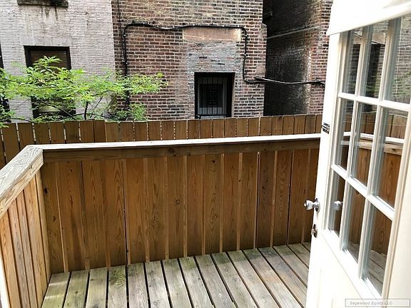 3rd image of 133 E 27th St #1B