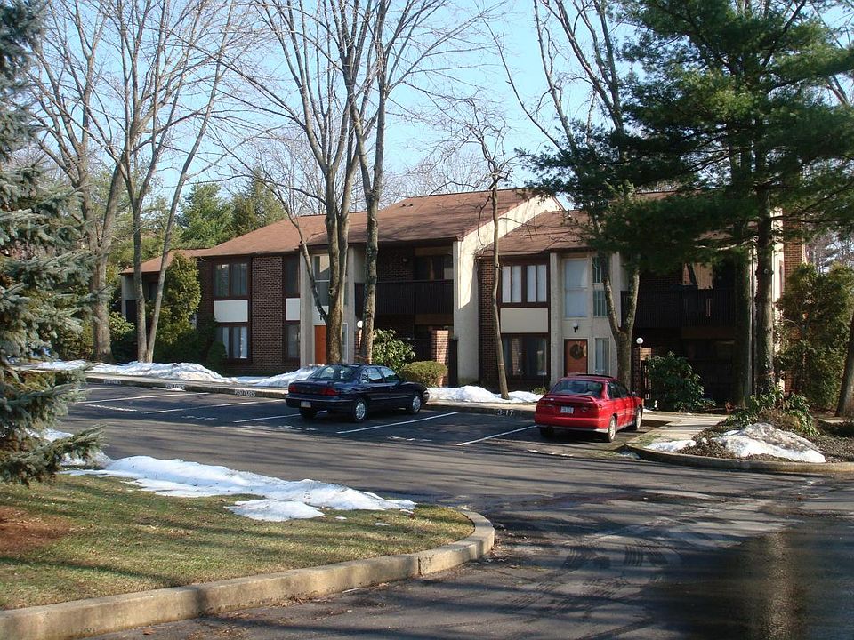 1st image of 3-15 Aspen Way #315