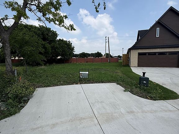 4th image of 4620 Red Bud Ct