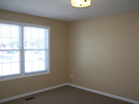 1727 Pear Duplex Rent - Interiors - 01_02232015