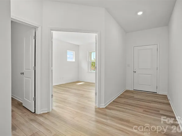 12577 Prospectors Way, Harrisburg, NC 28075