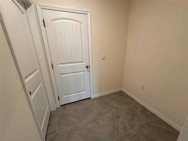 17085 Water Spring Blvd — Photo 13