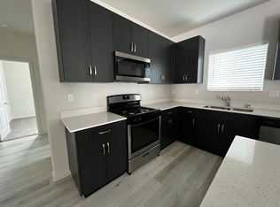 4515 S Silvervale St #104, Visalia, CA 93277