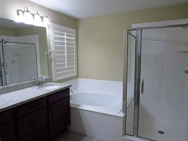 184 E Vista Way — Photo 10