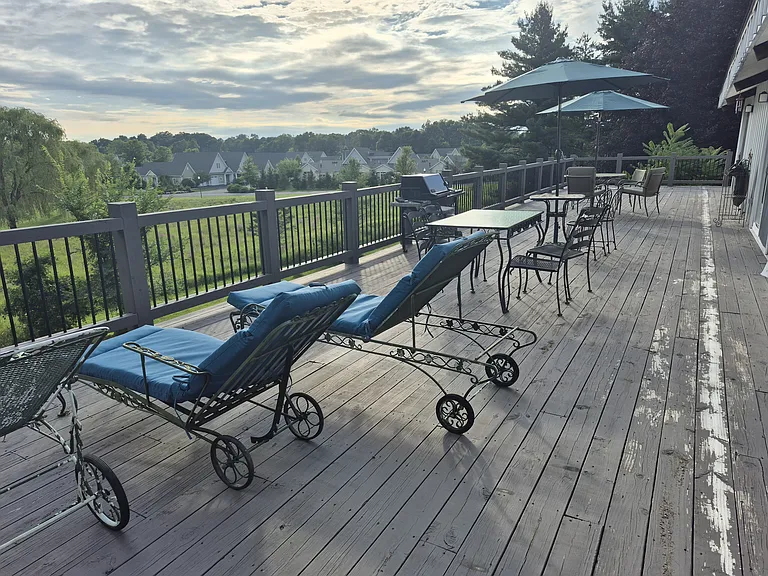 Deck Views