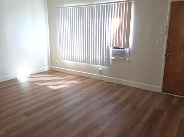224 E Elmwood Ave APT F, Burbank, CA 91502