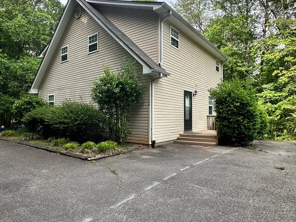 36 Oxbow Dr #124A, Dahlonega, GA 30533