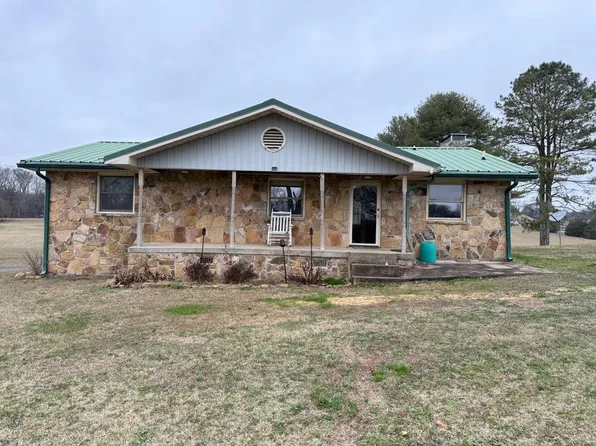 8449 Serenity Trl, Ooltewah, TN 37363