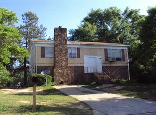 2773 Village Green Dr, Macon, GA 31206