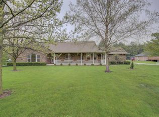 606 S Harrison St, Philo, IL 61864